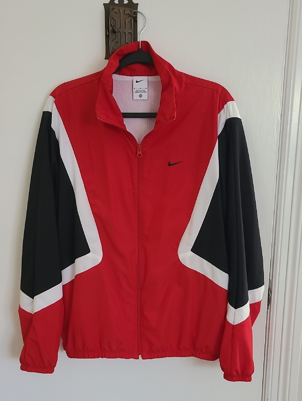 Nike Red, Black & White Men’s Windbreaker Jacket